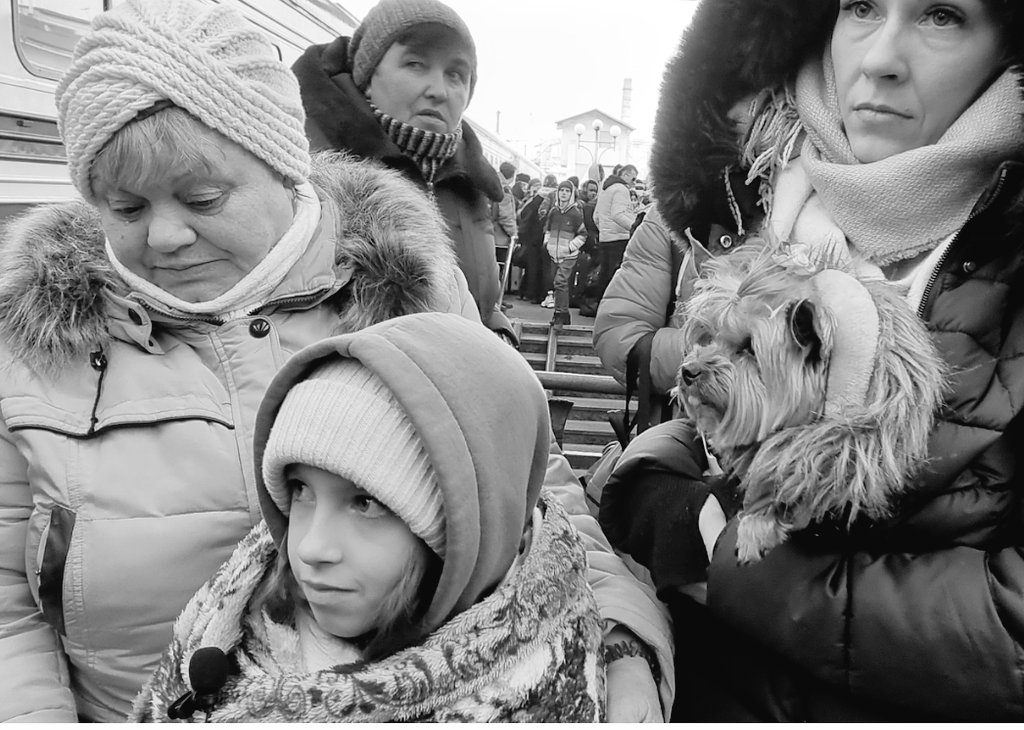 One of the saddest places I've ever been. Thousands upon thousands of families forced to farewell each other as conflict continues in #Ukraine. The train station echoes with tears.