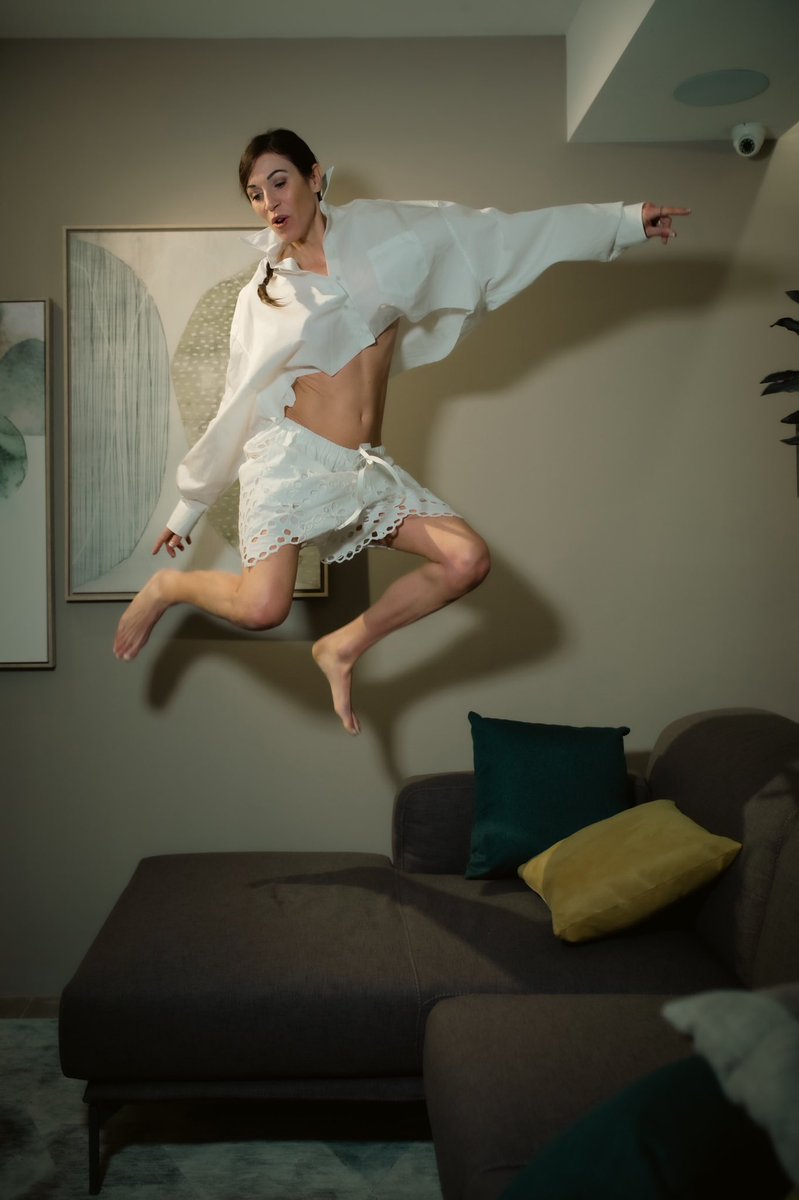 Jump around!
Jump around!
Jump around!

Jump up, jump up and get down!

Jump! Jump! Jump! Jump! 
 Ph <a href="/lucanoto/">Noto Fotografo</a>