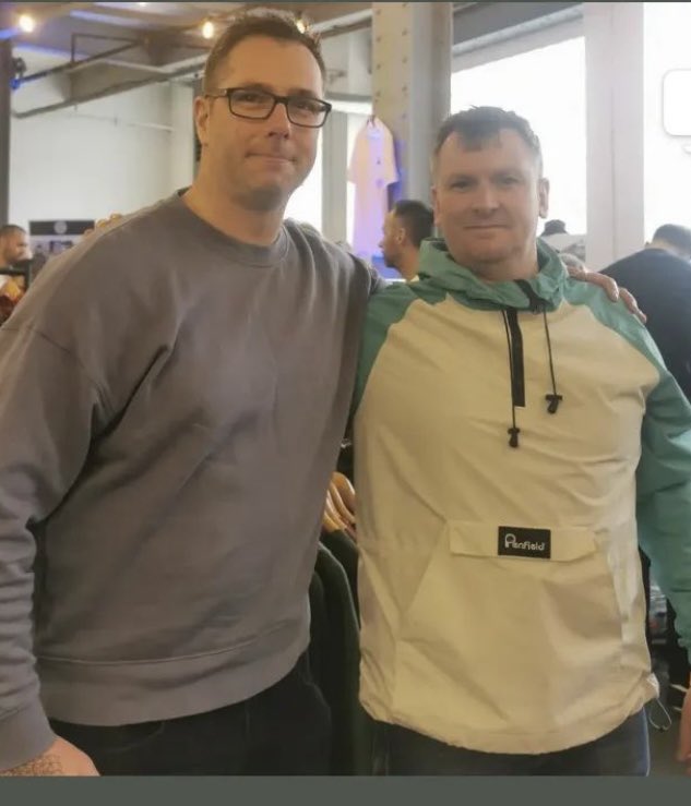 CustomsRe5's tweet photo. What an absolute gent had a great chat with @The_Pool___ yesterday all things decals while @TrainerFest https://t.co/OK7cByOAHu