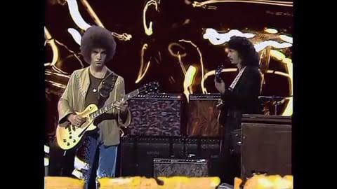 SANTANA WITH NEAL SCHON HAPPY  BIRTHDAY
by    