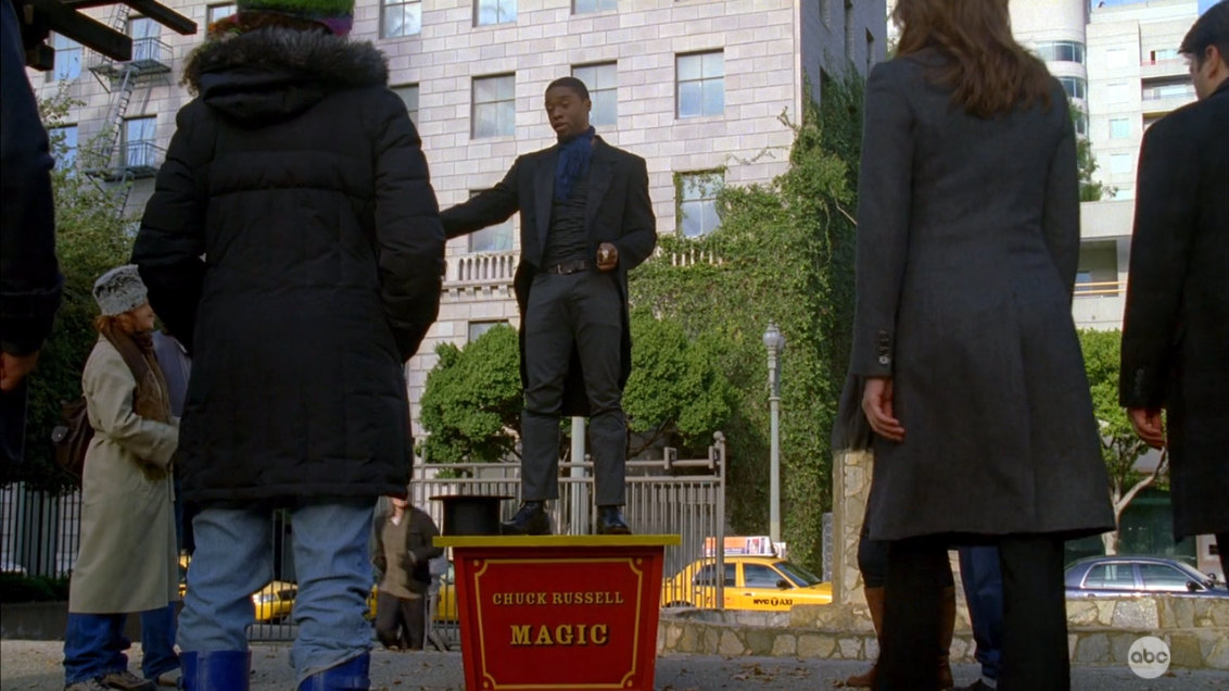 geekbroll's tweet photo. Chadwick Boseman appears in Castle S03E12 Poof, You're Dead (Jan 10 2011) as Magician Chuck Russell.
#ChadwichBoseman #BlackPanther #CastleABC #Hulu #PoofYoureDead #NathanFillion #StanaKatic #RichardCastle #KateBeckett https://t.co/Ts23UxQouX