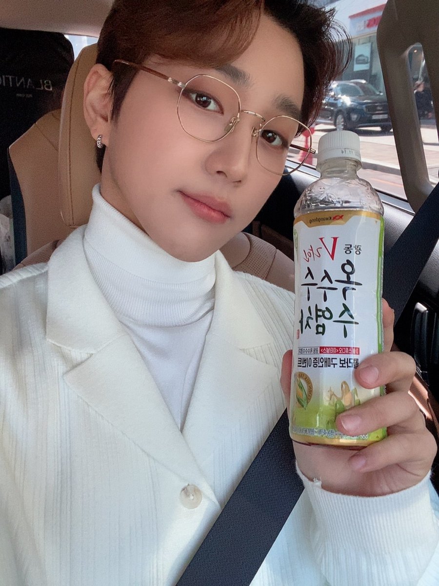 HJCLOOKS's tweet photo. #홍주찬 #JOOCHAN #주찬 #골든차일드 https://t.co/qXkeYLbmiz