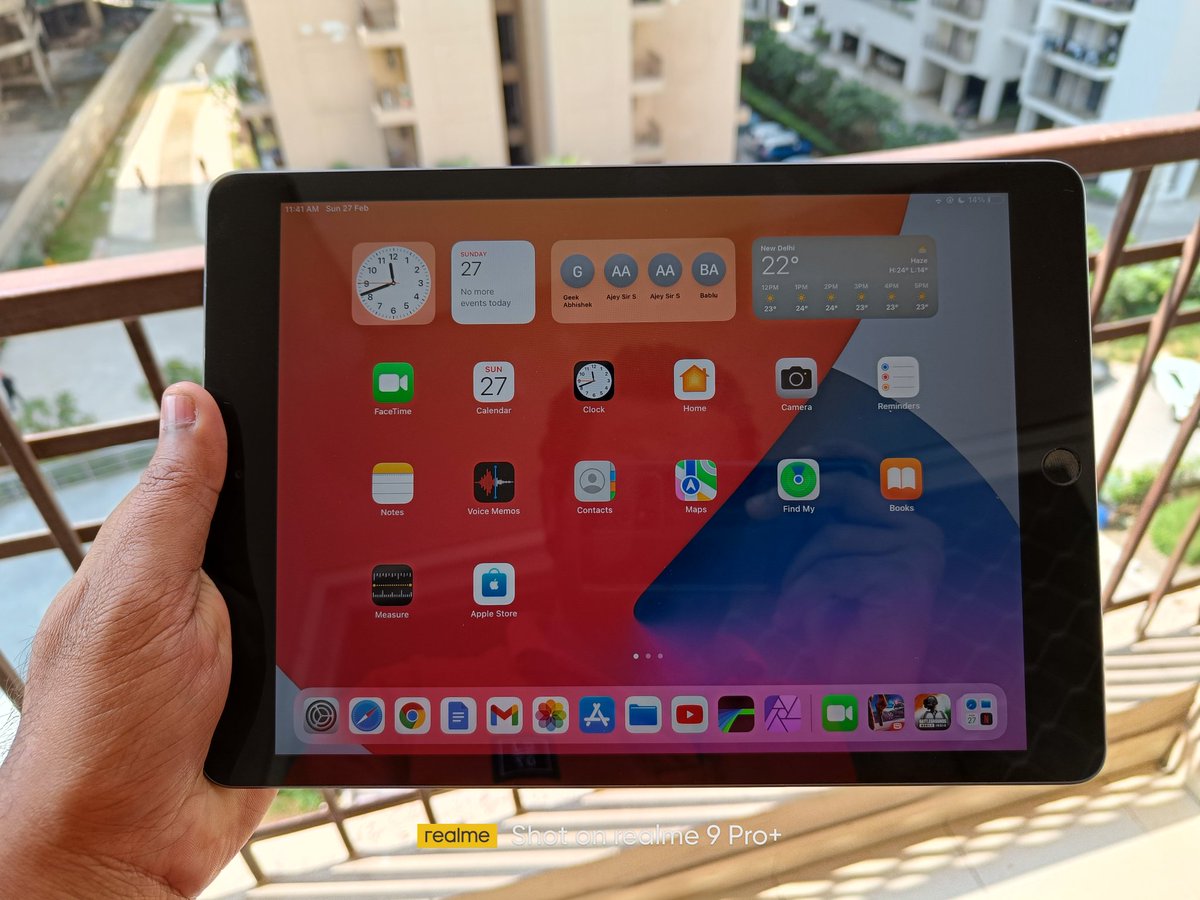 naman_nan's tweet photo. Selling my iPad 7th gen 128GB, zero scratch, very very good condition 👍

PS: not in warranty, bought it in feb 2020 from Amazon Dubai.

DM for price

Retweet for reach 🙏 https://t.co/vqMOgyGPU2
