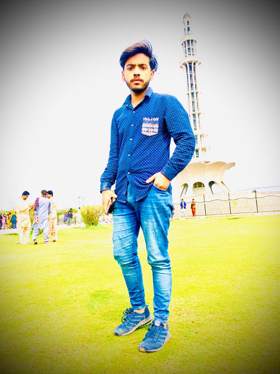 H87450163Joiya's tweet image. کردار دیکھ کر لوگ مریدہو جاتے ہیں   ہم زبردستی دلوں پہ قبضہ  نہیں کرتے ✌
#joiya