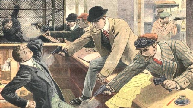 FrPittoresque's tweet photo. 🔴 𝗜𝗟 𝗬 𝗔 𝟭𝟬𝟵 𝗔𝗡𝗦 | Le #27Février 1913 : dernier jour du #procès de la célèbre #Bande à #Bonnot. Ce dernier est mort lors d’un échange de coups de feu avec des policiers l’année précédente. On juge tous les survivants ➽ https://t.co/gOICYezXCY https://t.co/aAYIBTk8eo