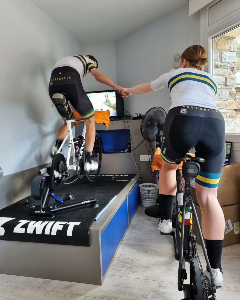 Bre_Vine1's tweet photo. Ladies and Gentlemen, I present to you the Zwift World Champion 🌈   #getwreckedjay 
It's pretty special being able to represent Australia together for the second year in a row, but it's a whole other thing seeing your husband become a world champion on date night. #husbandgoals https://t.co/HiklhUz65e