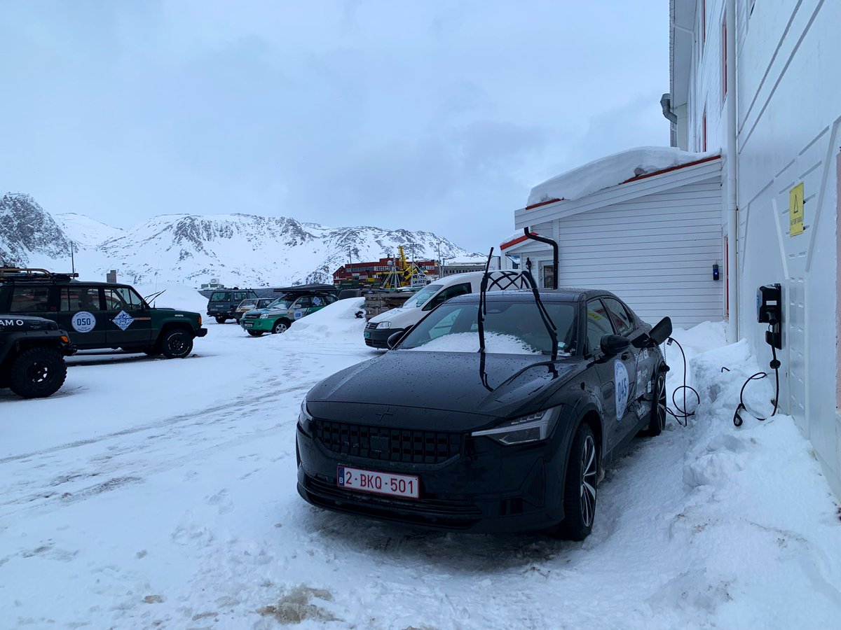 theEVtheory's tweet photo. 27th of February. North Cape +1C. Cars are de-iced Overnight in mid winter. Who is #declining #climatechange? https://t.co/M1ICwXcIxJ