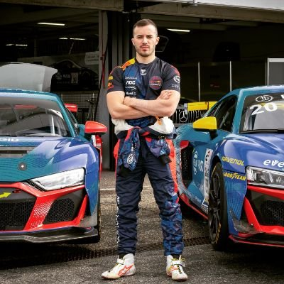 Hales_F1's tweet photo. 4º mejor equipo - #TeamFonso - Capitaneado por @FonsoCN - Integrado por @G2Nestor, @pabloayuuso y @ElSainzista - 367 puntos

👏👏👏👏👏 https://t.co/J4qYVPMC25