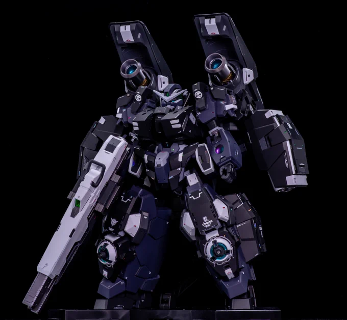 OOの機体も結構増えてきたなー
作った時期バラバラなんだけど不思議と色合いが青系寄りになってる
デュナメスとキュリオスはもう1回作りたい(*•̀ㅂ•́)و✧ 
