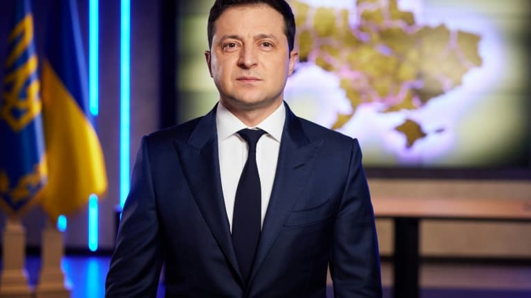 BFMTV's tweet photo. 🔴 EN DIRECT
Le président ukrainien se dit prêt à des négociations avec Moscou, mais pas en Biélorussie
https://t.co/RzPLLJRbxi https://t.co/GyPwzIVCFC
