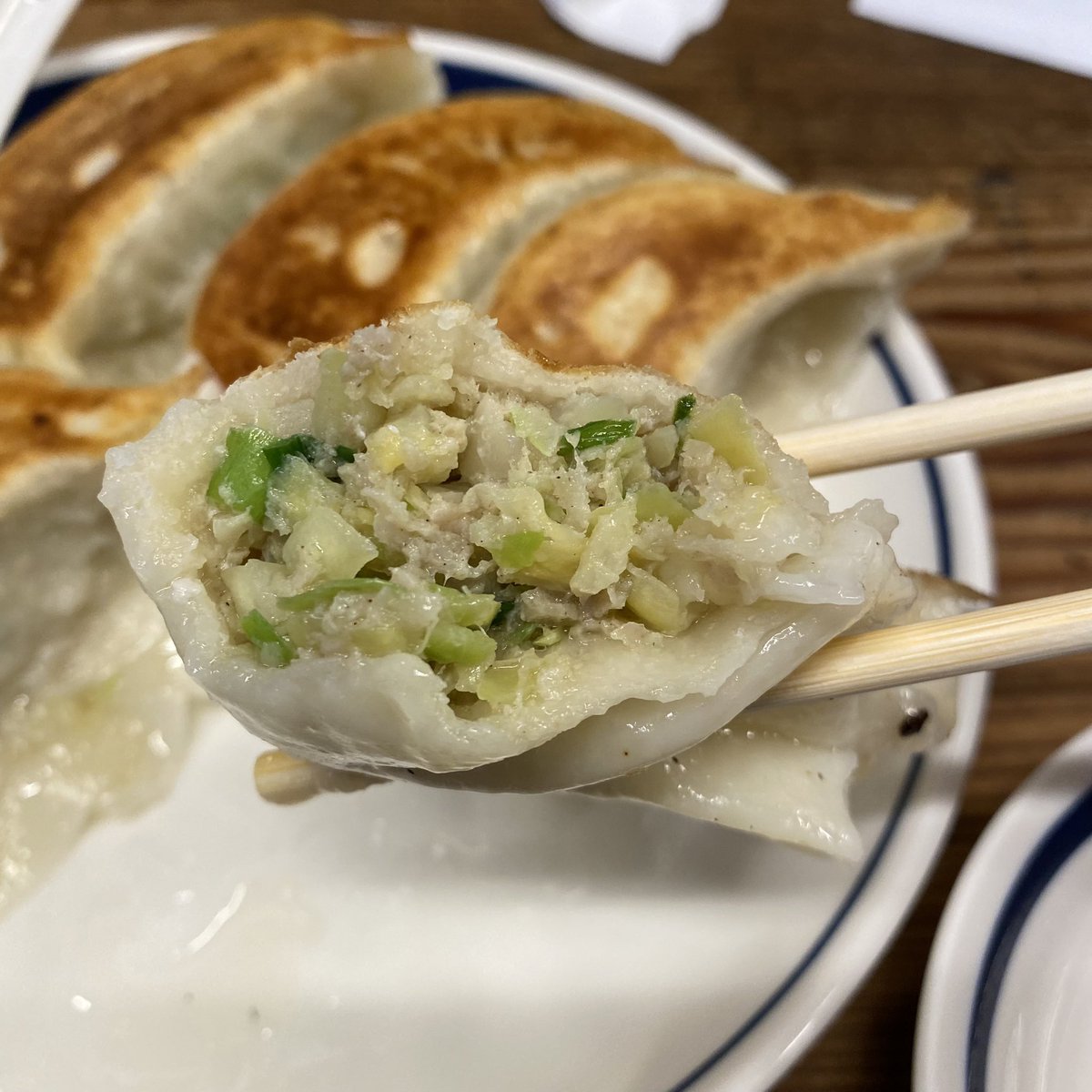 broccoligyoza tweet picture