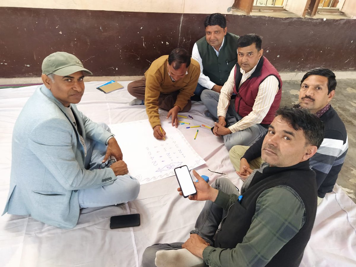 NipunSNP's tweet photo. #FLNTraining Block Ganaur District Sonipat ...All Teachers learning and enjoying Training very much with #KRPs https://t.co/nNhcWJcdGL