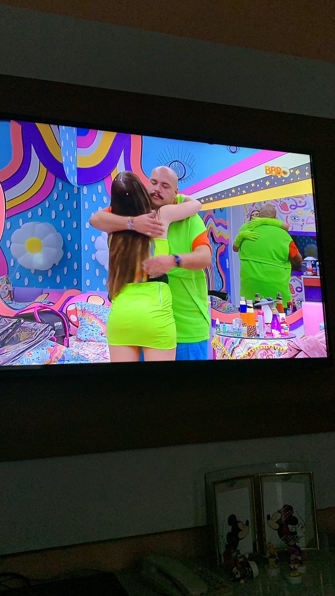 Andriel19480953's tweet photo. Jade falou que vai votar no Thiago mais que vai está no baile dele é no casamento dele #BBB22 #JadePicon #Thiago #festabbb22 https://t.co/8TdDv8maIg