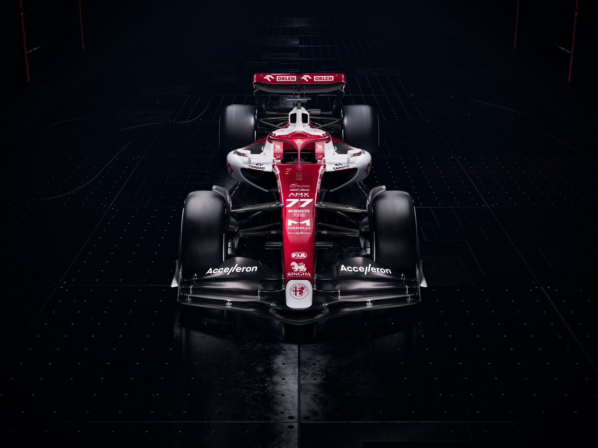 TomCoronel's tweet photo. The latest F1 car has been unveiled! 🔥 Do you like Alfa Romeo's new livery? 👊 This is the C42, the new 2022 car for Valtteri Bottas and Guanyu Zhou! 🙌
#AlfaRomeo #C42 #F1 https://t.co/gbVYQZf0o1
