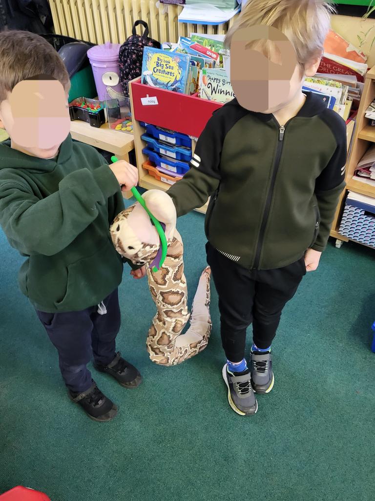 Jane Casson tweet media