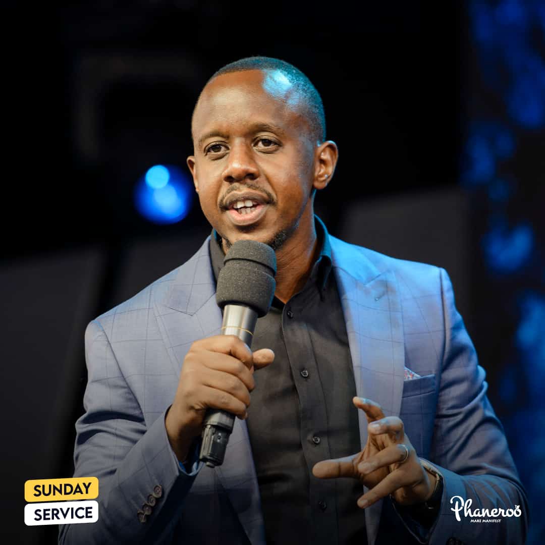 Hearty_Malupe's tweet photo. The Word of God works by its own inherent power; your part and responsibility is to aggresively and intently believe and receive it in your heart. Take the Word of God seriously.  

#PhanerooSundayService 
#LiveNow https://t.co/O5FsMi8TM5