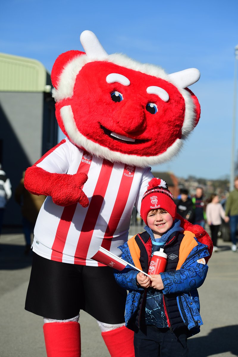Lincoln City FC 🇺🇦 tweet media