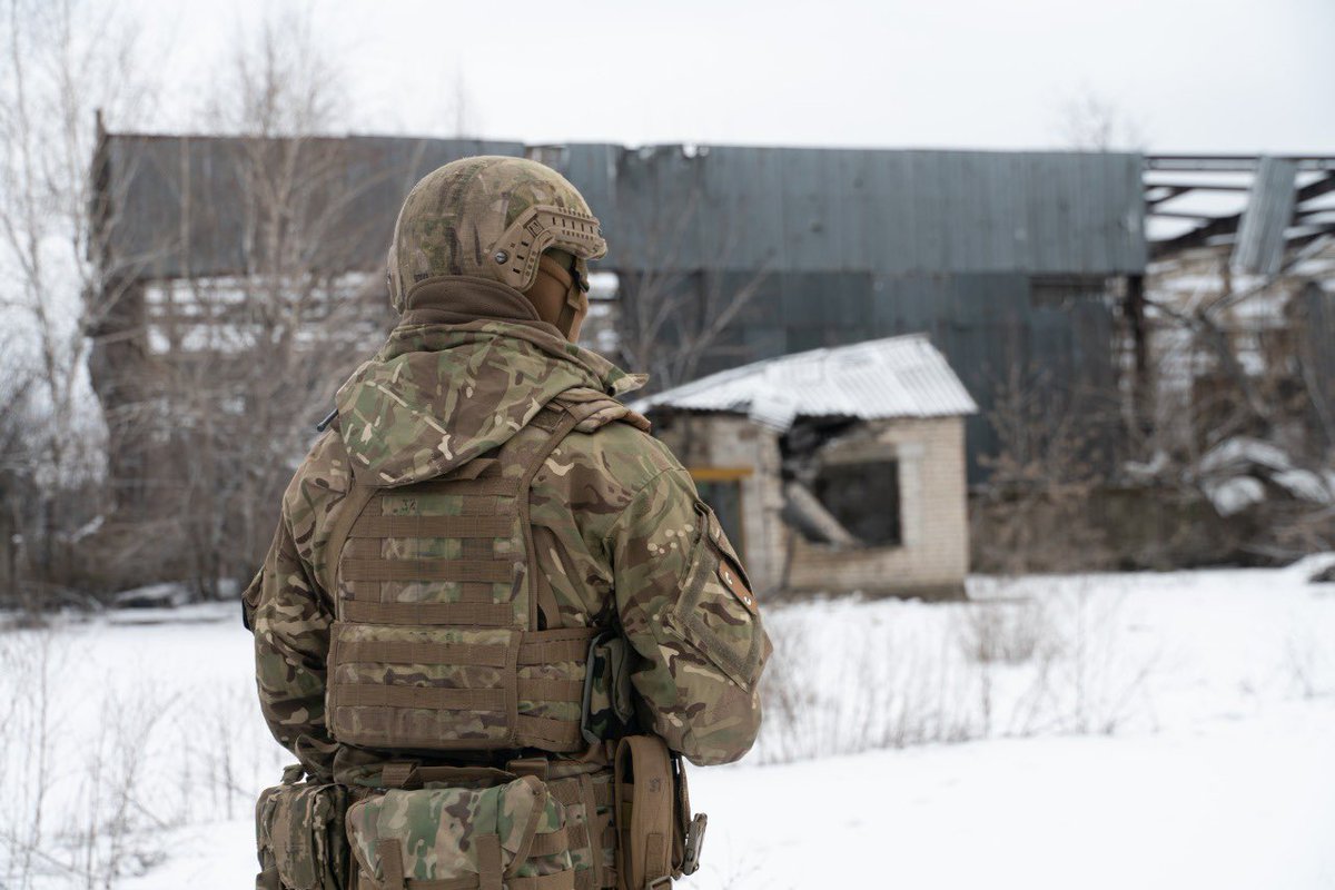 You can use cryptocurrency to help the Ukrainian Armed Forces💙💛 

📌Bitcoin Wallet  
bc1qkd5az2ml7dk5j5h672yhxmhmxe9tuf97j39fm6

📌Ethereum Wallet (eth, usdt, usdc)
0xa1b1bbB8070Df2450810b8eB2425D543cfCeF79b

📌trc20 Wallet (tether)
TX9aNri16bSxVYi6oMnKDj5RMKAMBXWzon