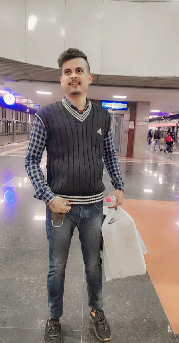 क्षत्रिय सुमित ठाकुर (@sumitthakur03) on Twitter photo 10 मार्च को योगी जी के सत्ता में आने की खुशी में अपनी बॉडी के सारे पार्ट्स रजिस्टर्ड ट्रस्ट को दान कर दूंगा ताकि मेरे मरने के बाद किसी की जान बचाई जा सके 🙏🏻
=====================<a href="/myogiadityanath/">Yogi Adityanath</a>
हर हर महादेव <><><><>#क्षत्रिय_सुमित_ठाकुर 10 मार्च को योगी जी के सत्ता में आने की खुशी में अपनी बॉडी के सारे पार्ट्स रजिस्टर्ड ट्रस्ट को दान कर दूंगा ताकि मेरे मरने के बाद किसी की जान बचाई जा सके 🙏🏻
=====================<a href="/myogiadityanath/">Yogi Adityanath</a>
हर हर महादेव <><><><>#क्षत्रिय_सुमित_ठाकुर