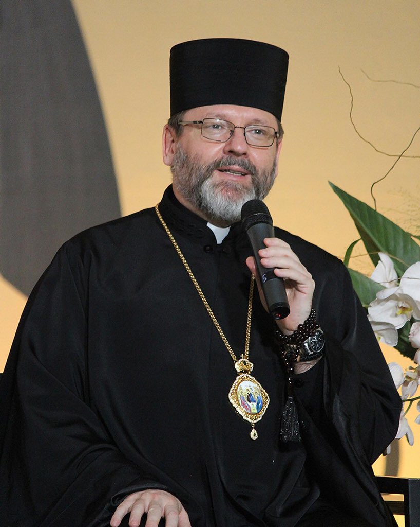 ctrlamb's tweet image. Major Archbishop Shevchuk says because of the curfew in Kyiv, meaning  people must stay at home, the Church will come to the people. 

“Our priests will descend to the underground, they will descend to the bomb shelter, and there they will celebrate the Divine Liturgy.” #Ukraine