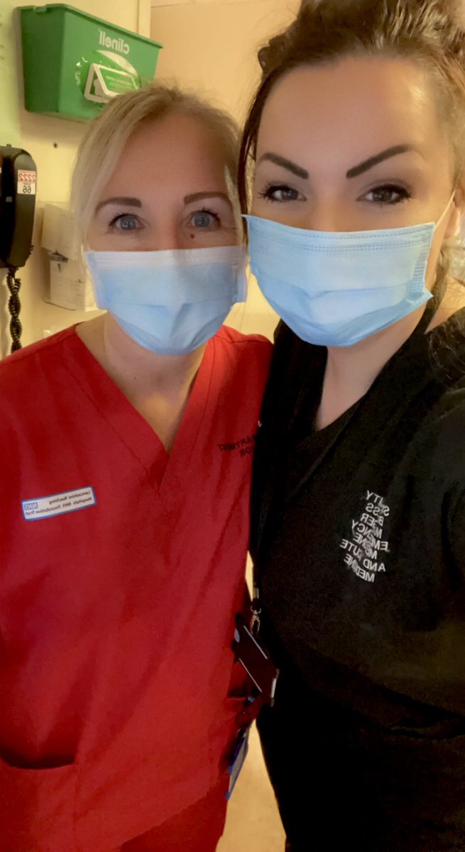 Rebecca Black (@becca9315) on Twitter photo Happy Sunday <a href="/LancsHospitals/">Chorley & Royal Preston</a> @LTHTREmergency1
Matron keeping our standards high as always.
Massive thank you to all of our amazing colleagues for their continued hard work under significant pressure
@HowlesJohn
#teamed #Wellbeing #weekendoncall Happy Sunday <a href="/LancsHospitals/">Chorley & Royal Preston</a> @LTHTREmergency1
Matron keeping our standards high as always.
Massive thank you to all of our amazing colleagues for their continued hard work under significant pressure
@HowlesJohn
#teamed #Wellbeing #weekendoncall