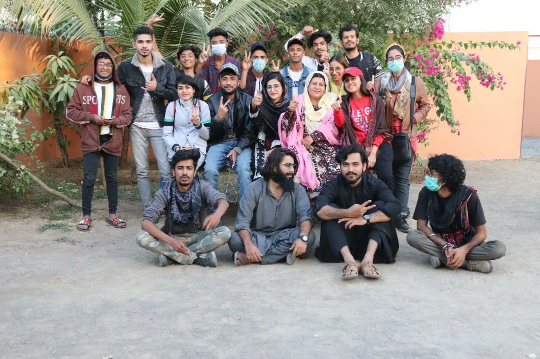 mahin_baloch's tweet photo. Team The Mirror Of Life 
 
A Film By Mahin Wahid Baloch ❤️

I really appreciate the entire team of the mirror of life❤️

The Mirror of life screening will be at arts council on 28 Feb 2022 

#shootingdays 
#sakranbalochistan 
#teamwork 
#mirroroflife 
#mahinwahidbaloch https://t.co/YaiqBMZdJC