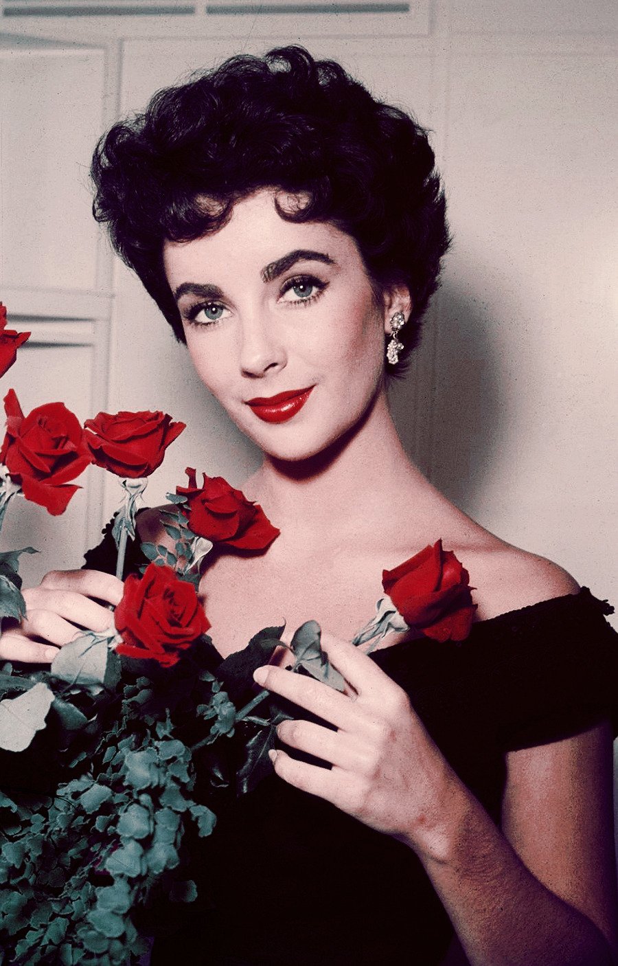 Happy heavenly birthday for miss Elizabeth taylor. 