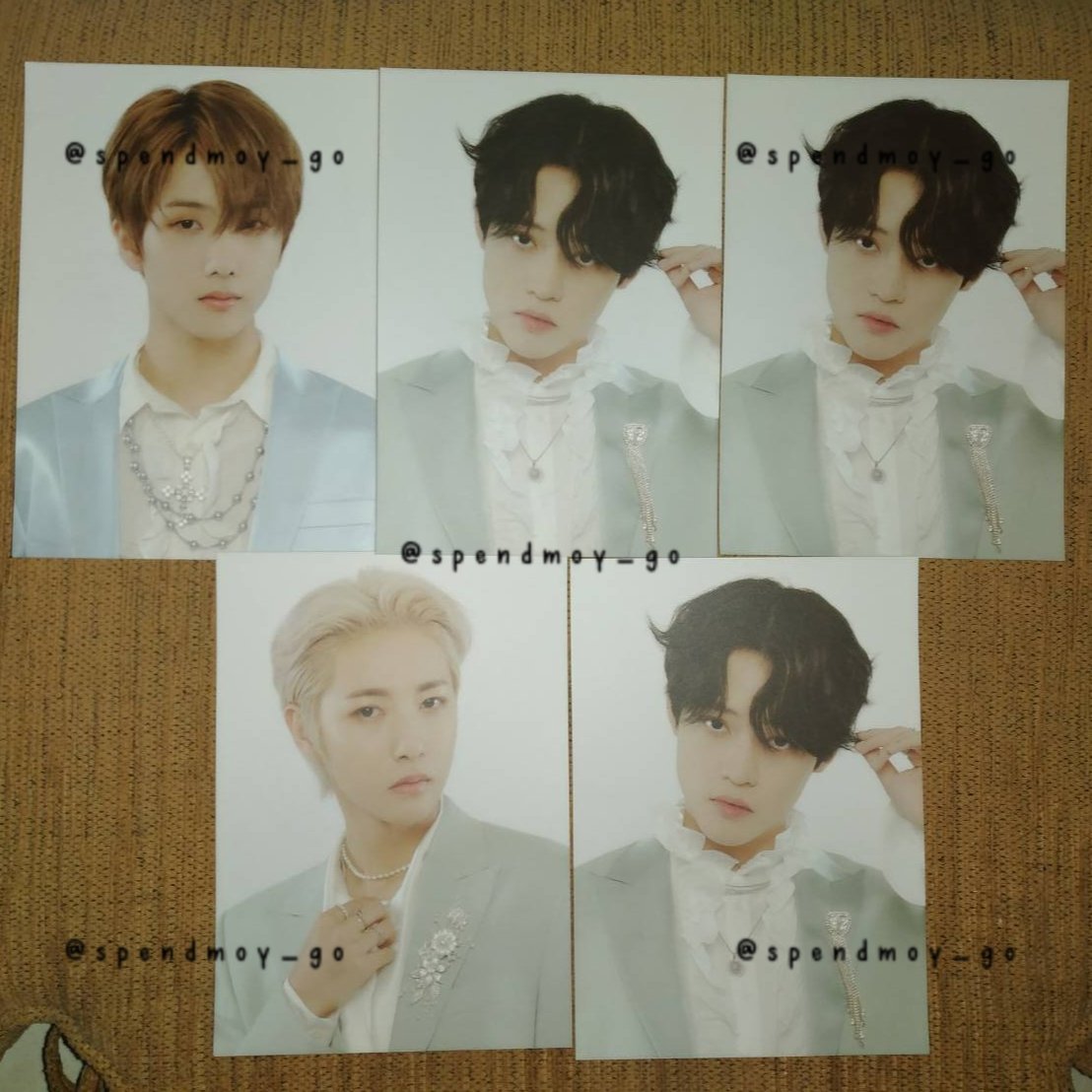 WTSHEREE's tweet photo. postcard fanmeet nct 127
> johnny 20k
> taeil 15k
> yuta 20k

postcard fanmeet nct dream 
> renjun 25k
> Jeno 25k
> chenle 15k
> jisung 20k

postcard cinema dream 
> mark25k
> chenle 15k
> jisung 20k
> grup 15k https://t.co/nOumsPgFwE