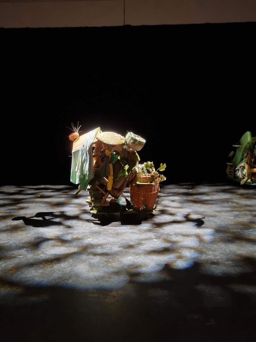 Ready to watch Jack and Jill and the land fill @BarnsleyCivic very excited to see the puppets and @mothphystheatre show after working with them months ago with illustrations