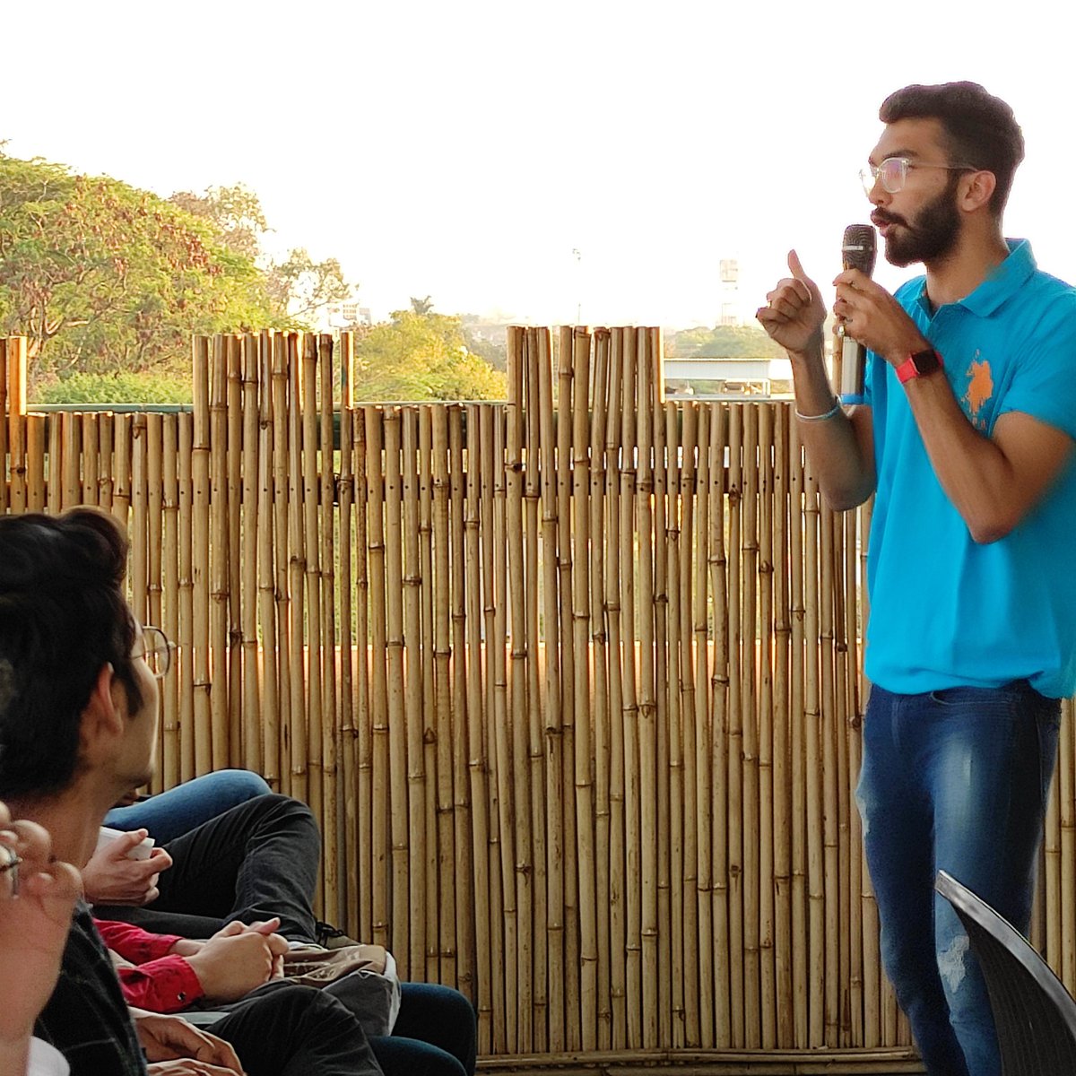 the_workjar's tweet photo. @PolygonIndore @impranavm_ having some candid conversation on Web3!

And the audience is loving it!!! https://t.co/TgSRXDaSU3