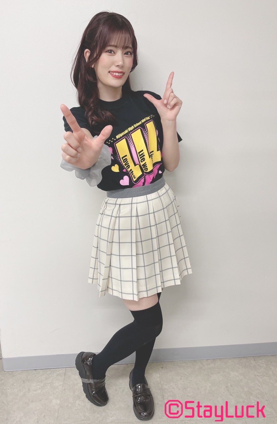 ラブライブ！虹ヶ咲　Love U my friends衣装ポスカ　田中 ちえ美 Stay-Luck_Official on X: 