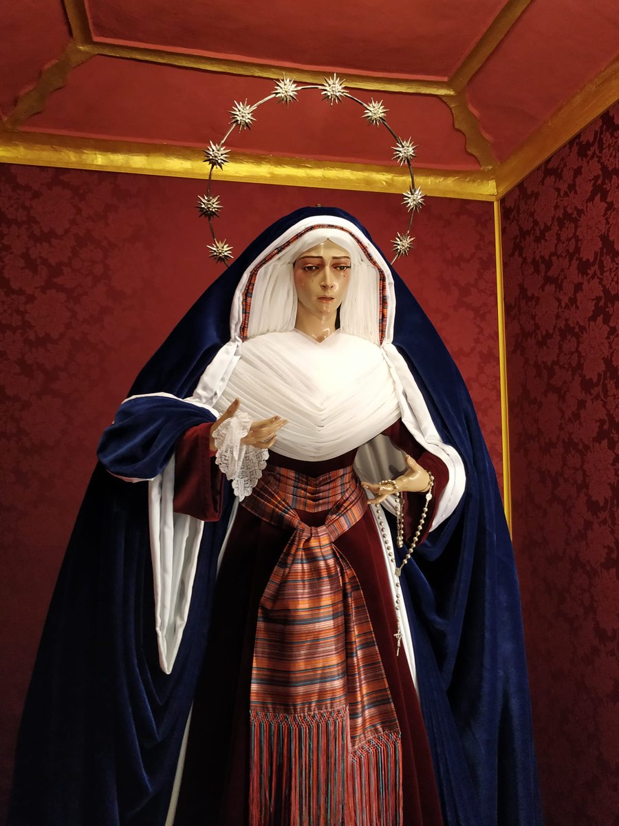 amva1970's tweet photo. María Santísima de Gracia y Esperanza de la  Hdad del Huerto de Sanlúcar de Barrameda ataviada para cuaresma https://t.co/3pcjAVldGL