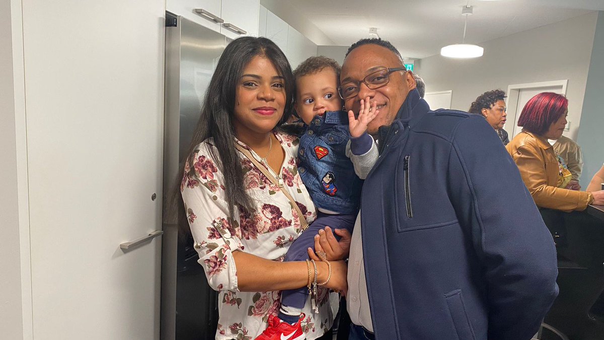 En estos momentos en #Zurich se escuchan las propuestas para la conformación de su #OCLEE, por parte de dominicanos y dominicanas residentes allí.  
Reciben las propuestas, el #PdteJCE, <a href="/RomnJquez/">Román Andrés Jáquez Liranzo</a> , el miembro titular del #PlenoJCE, <a href="/samirchamiisa/">Samir Chami Isa</a> junto… ⬇️