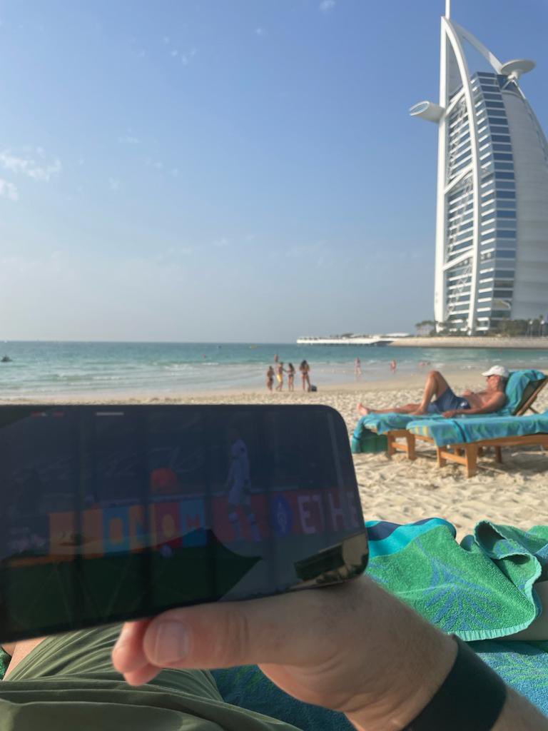 Supporting the reds over land and sea!
#cluant #sporza #ELEVEN #official_rafc