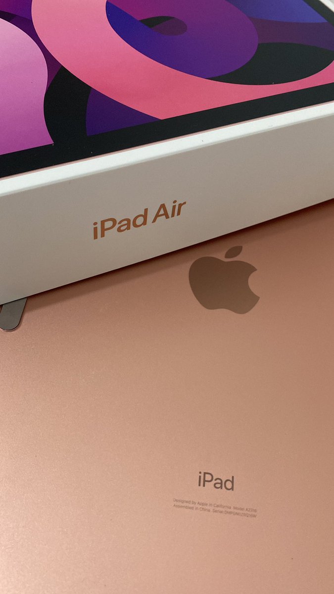 not bragging

been wanting to share this w u guys but i’m shy,,😭 i just really want to thank y’all for making this possible, this has been my dream &amp; nothing is as fulfilling talaga kapag hard-earned money mo🥺 

commission me po dahil back to 0 na naman si lau?! CHAREZ LABYU OL