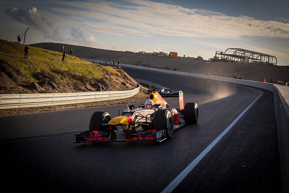 F1ABEEZ tweet media
