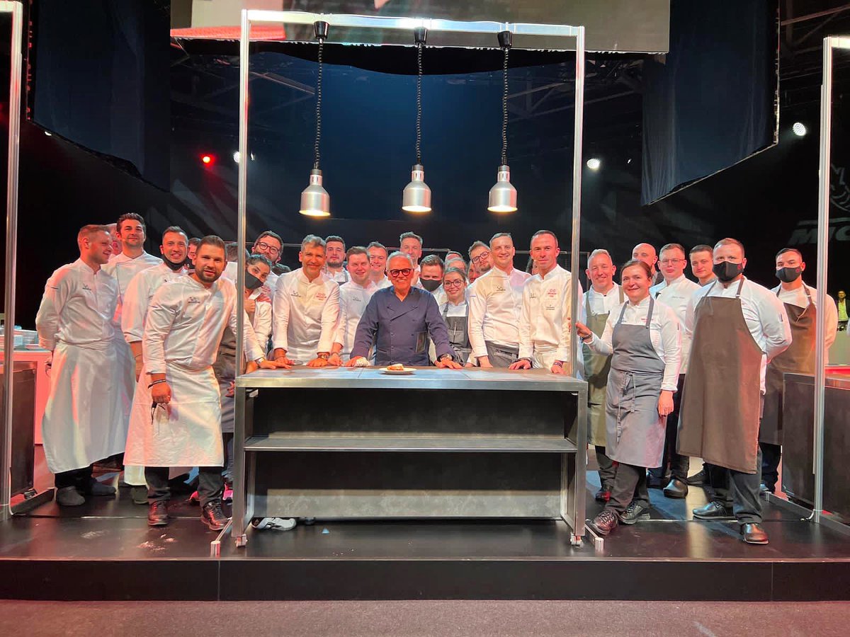 Where do I start, to say this has been an incredible experience this week with @michelinguide @wow_hungary &amp; all the talented chefs in this photo.
1/2
#visithungary #michelin #Michelinguide #Michelinstar #Chefs #DreamTeam