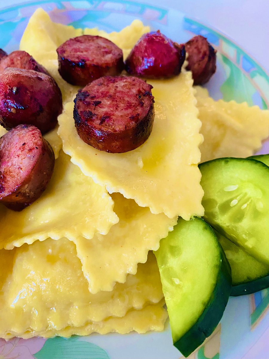 SaSaLaSharif's tweet photo. #MahlZeit für endlich mal „FrühStück“…

[*nachdem Sabotage &amp; Attacken erfolgreich abgewehrt und zurücklassen werden konnte - endlich Nahrungsaufnahme!!!] 

Trüffelöl ist echt #Nice2Have 💖 https://t.co/T3IjtHiovv