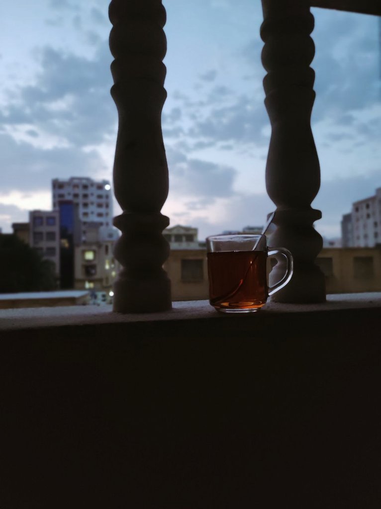 Zhhra_'s tweet photo. چون دوسشون دارم؛هم عکس هارو،هم شبی که گذشت.💙 https://t.co/VgIttqekoT