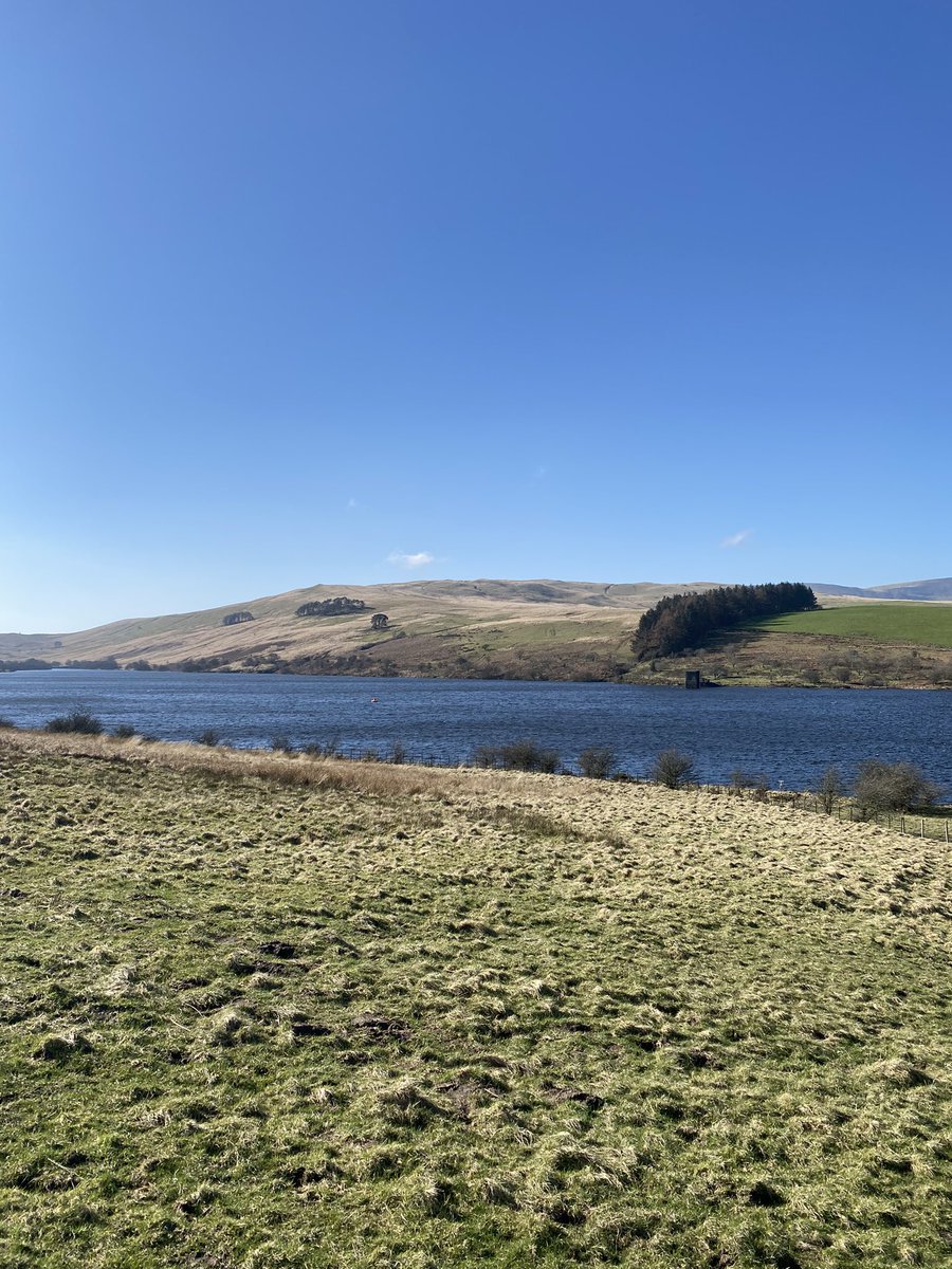 beccaleigh99's tweet photo. Perfect day for a walk in the #Beacons #firstlambs https://t.co/VEcLJgYKt5