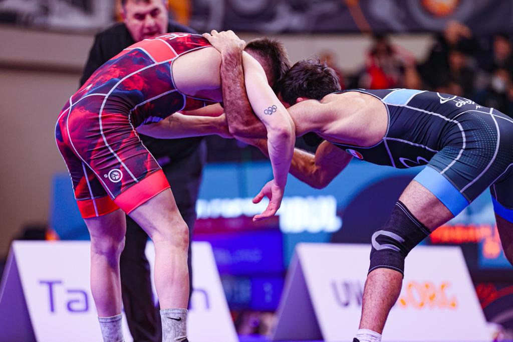 Sonuçlara takılı kalmamak gerek, esas olan süreçlerdir. Azimle çalışmaya devam ettiğimiz müddetçe, hayallerimizden vazgeçmediğimiz müddetçe istediğimiz sonuç elbet elimize geçer. Yola devam 💪🇹🇷🤼‍♂️ Sometimes you win sometimes you learn... 🙏