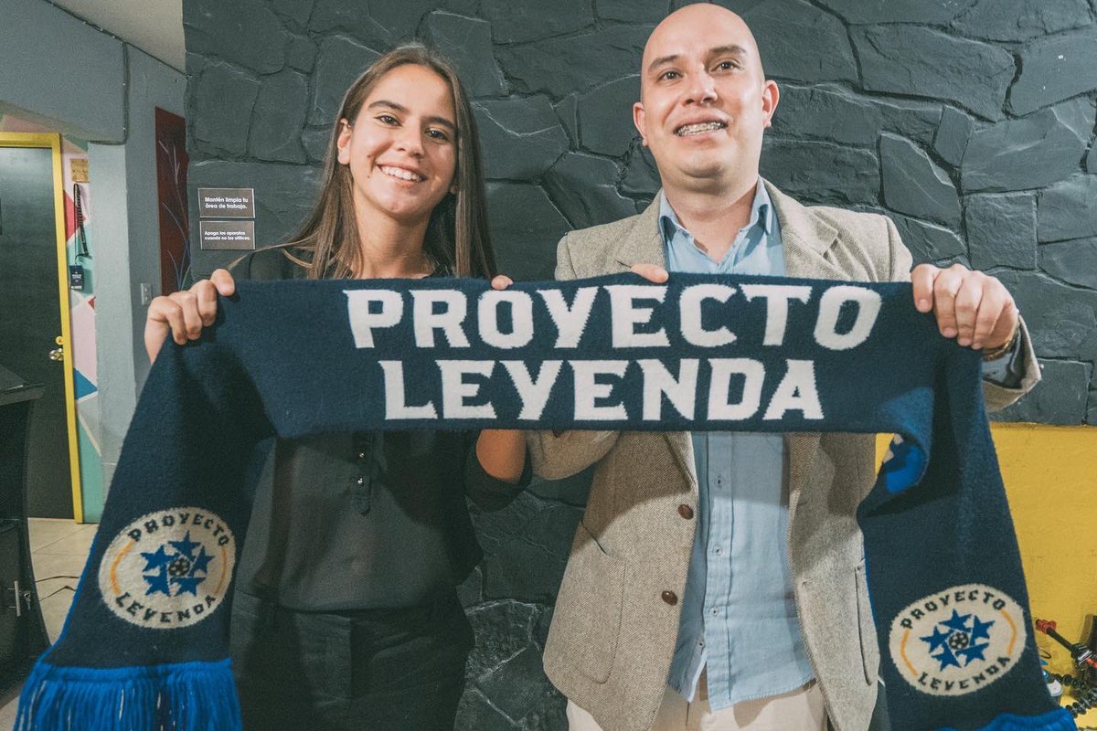 ProyectoLeyenda's tweet photo. ¡Sigue trabajando duro, incluso cuando nadie te esté viendo!
Bienvenida @pulga_munoz al equipo de Proyecto Leyenda. Es un honor compartir tiempo y espacio con personas con esa mentalidad.
.
.
.
#UnaLeyendaNoNaceSeHace #ProyectoLeyenda #Celebranding #NotInMyGame https://t.co/jMuoynYgsW