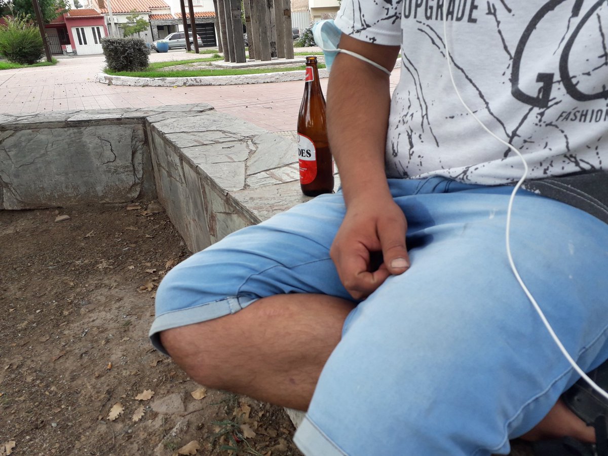 LoboCaido's tweet photo. No pasa nada..
*Mil cosas por la cabecita*
#CajeteandoReFuerte https://t.co/EkHl4XLmoE