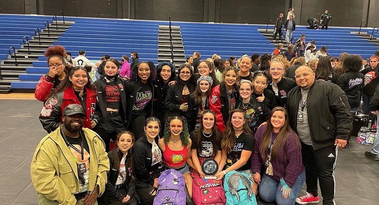 WCChargerCG's tweet photo. CONGRATULATIONS!!!! TO THE CHARGER GUARD FOR PLACING 1st 🥇 in the SCHOLASTIC NATIONAL A DIVISION YESTERDAY AT THE  TCGC GEORGETOWN CONTEST!!! We want to say A HUGE THANK YOU to our Floor Crew and Parents Chaperones for all your help yesterday. 🦁♥️🏴 https://t.co/tw9lraS1q3