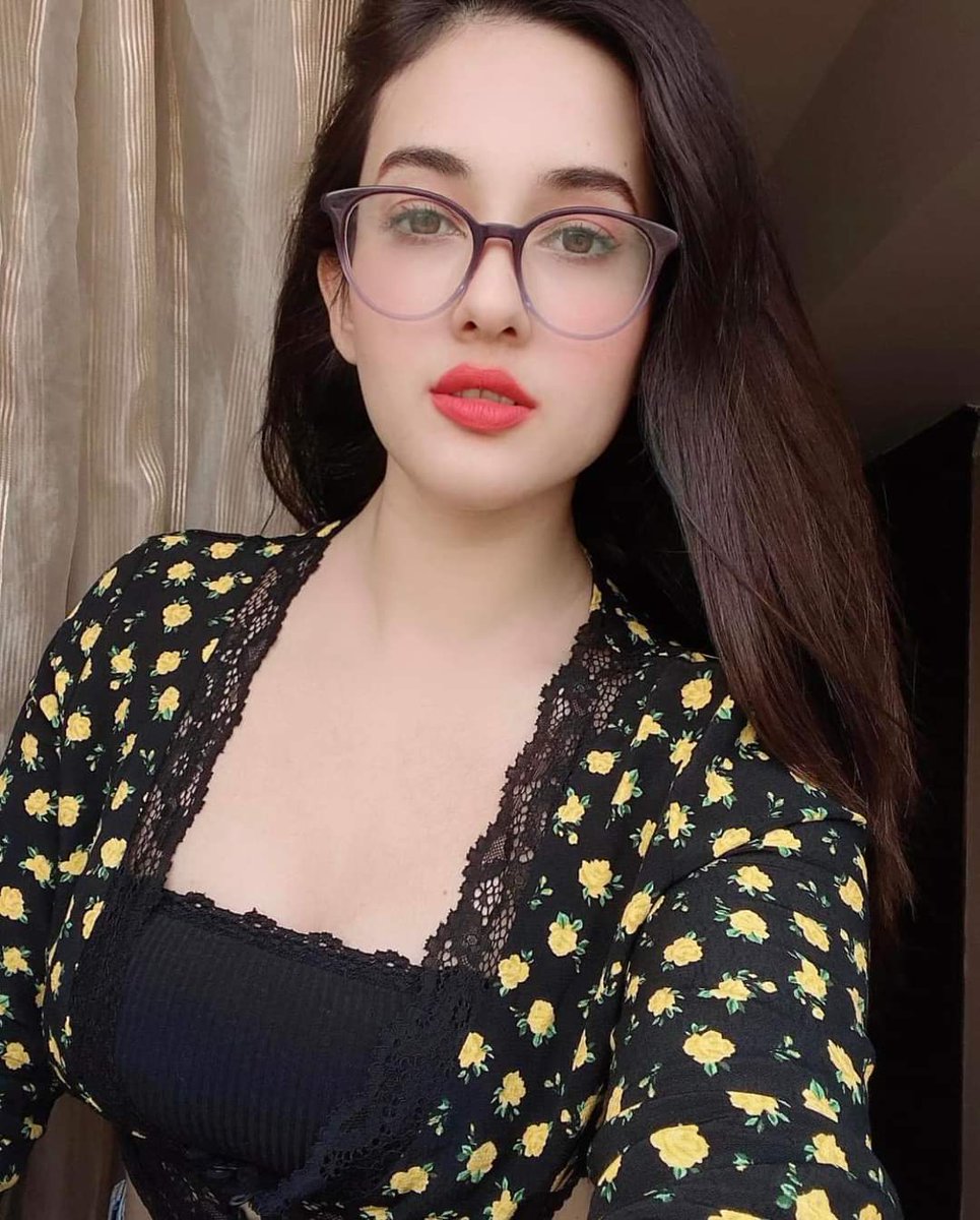 salmiya_in's tweet photo. Massage in Salmiya Kuwait 🇰🇼🇰🇼🇰🇼
Massage service VIP 
https://t.co/vQDOn57UHo
#massage_in_salmiya https://t.co/BQtrbZo2g3