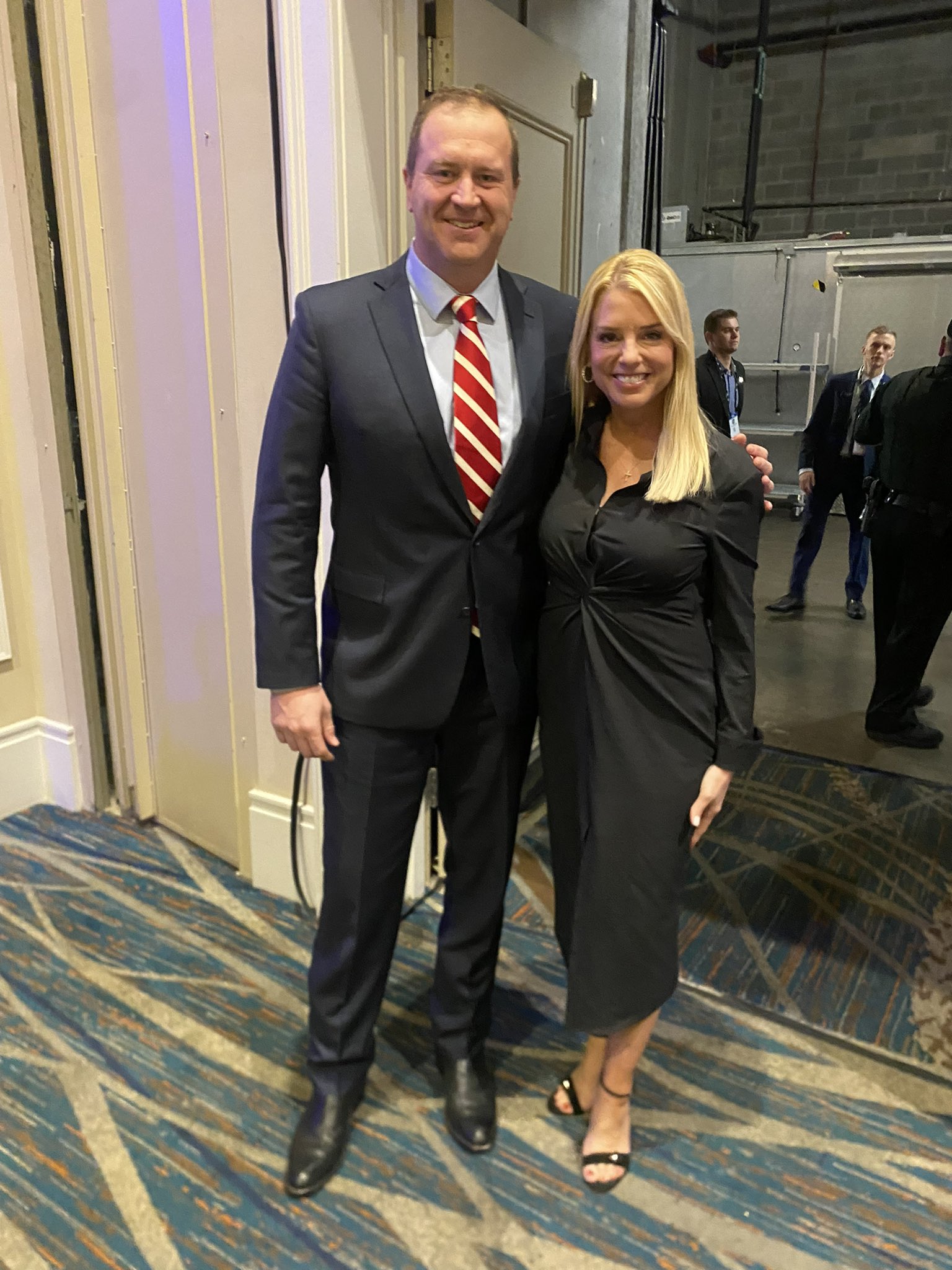 Surprising Facts About Pam Bondi'S Husband'S Life - 9qg5m1g