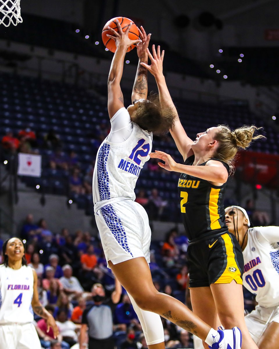 .<a href="/JordynDMerritt/">Jordyn Merritt</a> has the last four points and the Tiger lead is under 10!

#GoGators