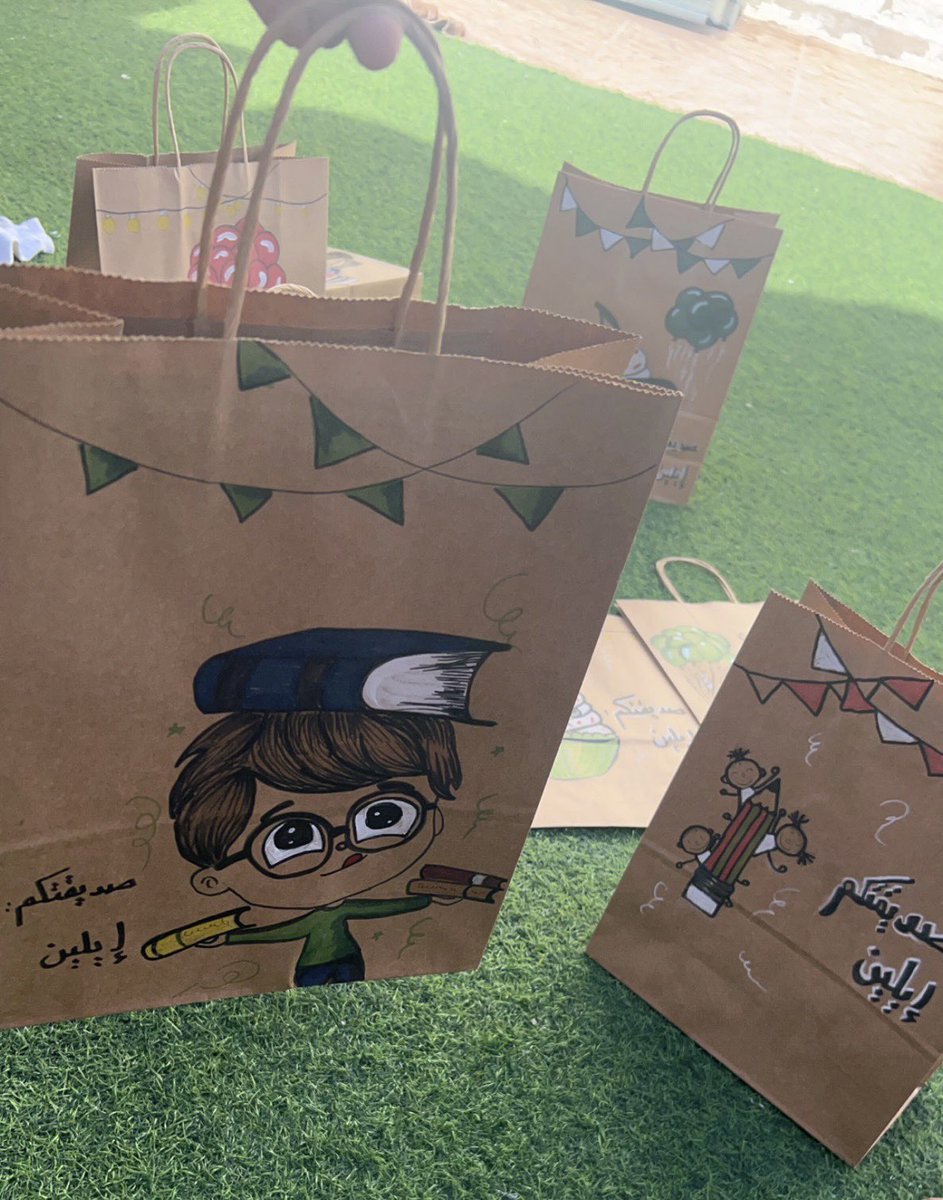 djs23390167's tweet photo. يبدو لي أن إحدى أعظم النجاحات في حياة الإنسان هي الطفولة السعيده . https://t.co/qLbQlEfpQg