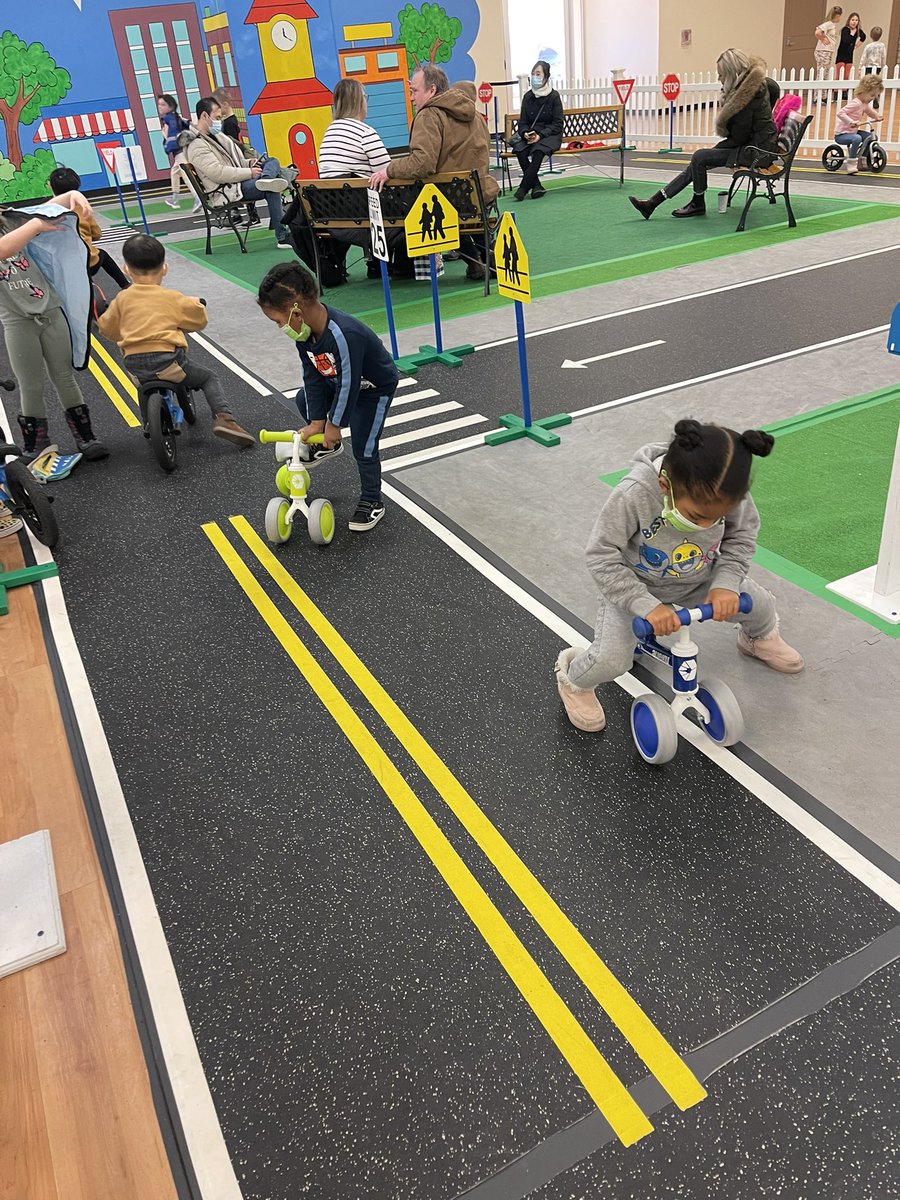 BarbieGWicker's tweet image. Got the kids out for fun yesterday. Keeping an eye on TWO three-year-olds is no easy feat. Back at it again today in a different part of the state. #VacationAtHome