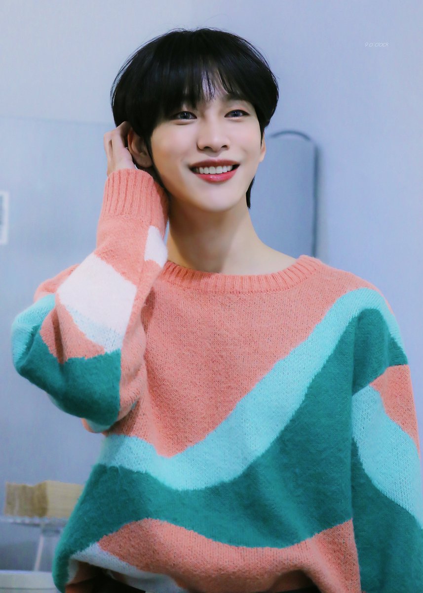 9oclock1213's tweet photo. 220227 #나인 

#OnlyOneOf #온리원오브 
#NINE @OnlyOneOfmember https://t.co/UeWOwHsYNZ